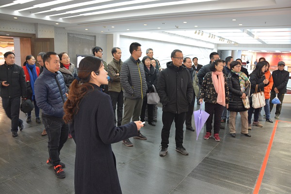 作物所黨總支開展“不忘初心、牢記使命——學(xué)習(xí)貫徹黨的十九大精神”主題黨日活動(dòng)