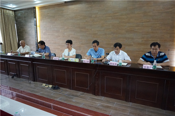 果樹所召開“不忘初心、牢記使命”主題教育工作會(huì)議