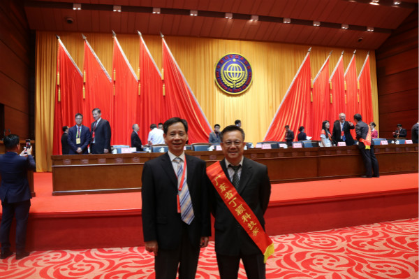 圖片說明