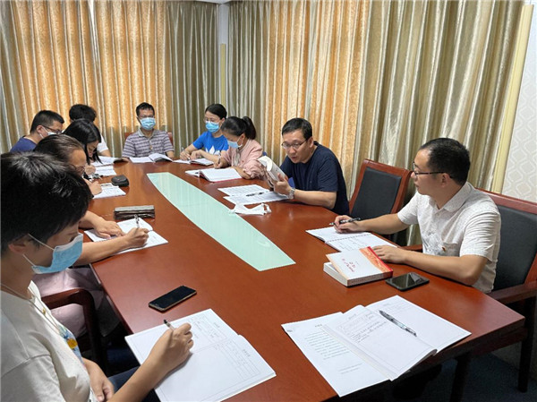 動(dòng)衛(wèi)所張建峰副所長(zhǎng)為動(dòng)衛(wèi)所第三科研黨支部上專題黨課