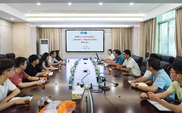 植保所紅火蟻創(chuàng)新團(tuán)隊(duì)與暨南大學(xué)納米生物材料團(tuán)隊(duì)開展學(xué)術(shù)交流-1_副本.jpg
