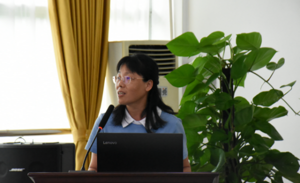 廣東省農(nóng)業(yè)科學(xué)院水稻研究所所長(zhǎng)何秀英