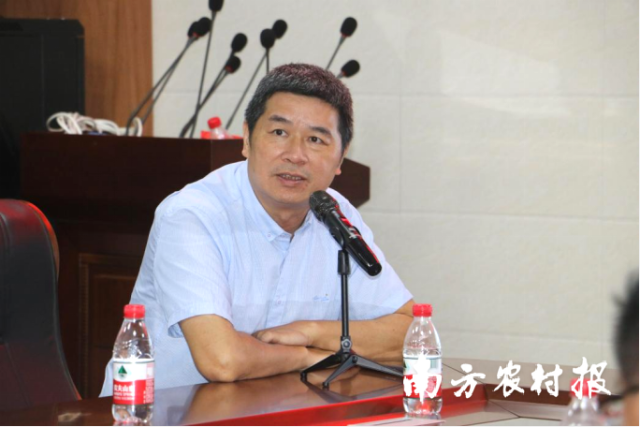 汕尾市中荔農(nóng)業(yè)科技有限公司總經(jīng)理連國榮。