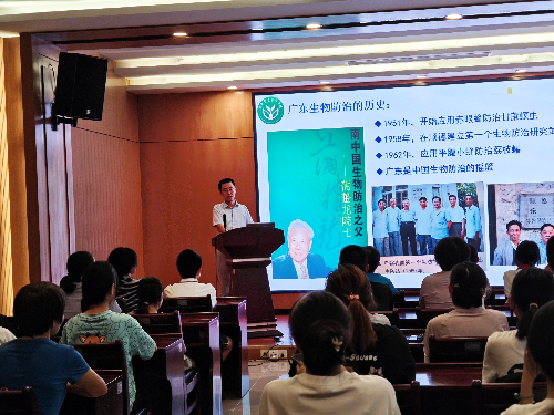 植保所開展昆蟲與天敵科普宣傳活動(dòng).jpg