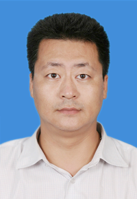 李春雨主任照片.png