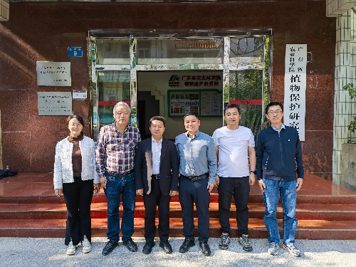 中國農業(yè)科學院草原研究所到植保所交流.jpg