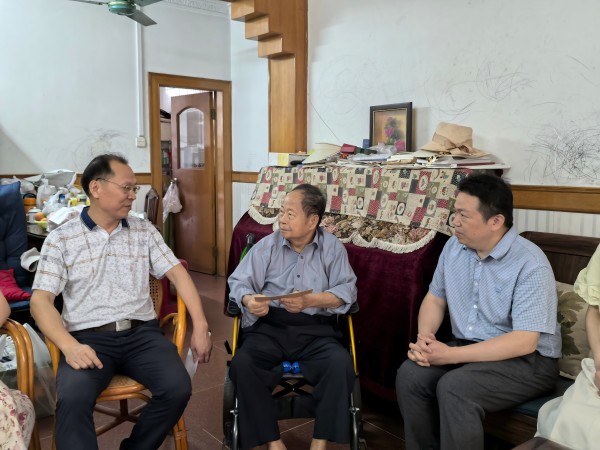 圖1.jpg